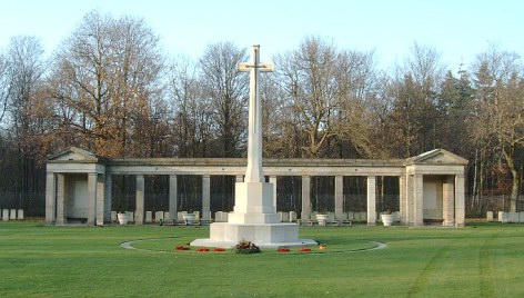 Reinburg_Cemetery_3