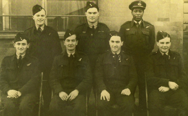 Stirling_BF478_crew