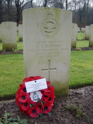 Bunning_Geoffrey_grave