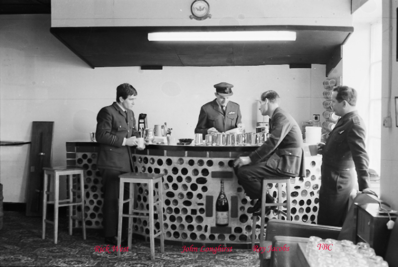 West_Richard_Sydney_crewroom_2-Feb-1970